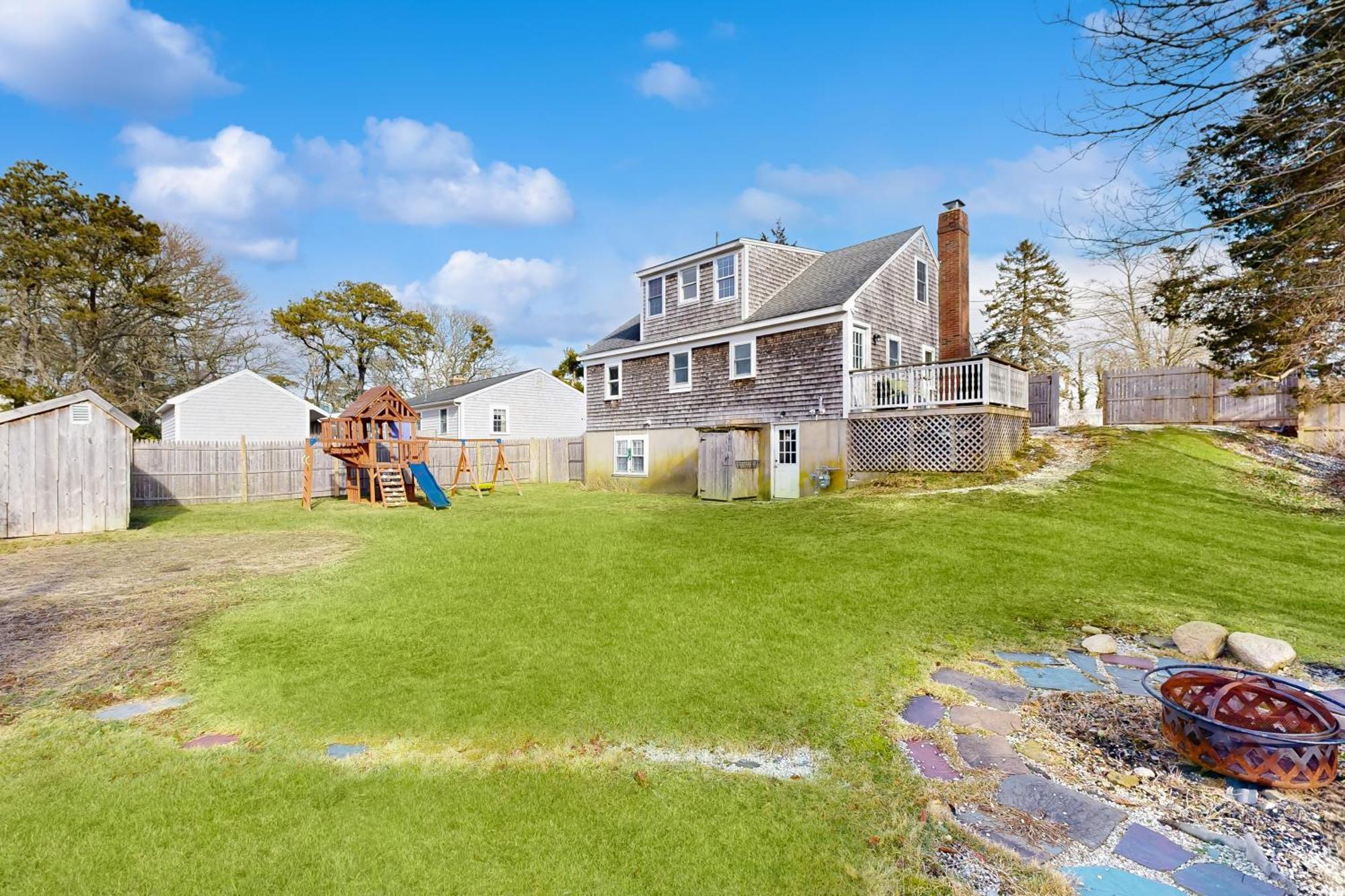 Sand Dollar Dreams Villa Harwich Exterior photo